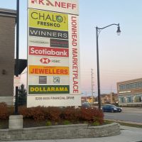 pylon signs